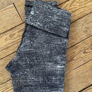 lululemon athletica Black Gray Cropped Pants